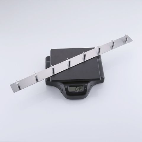 Thanh treo quần áo 8 chấu inox 304 dán tường Hobby Home Decor 8TV160