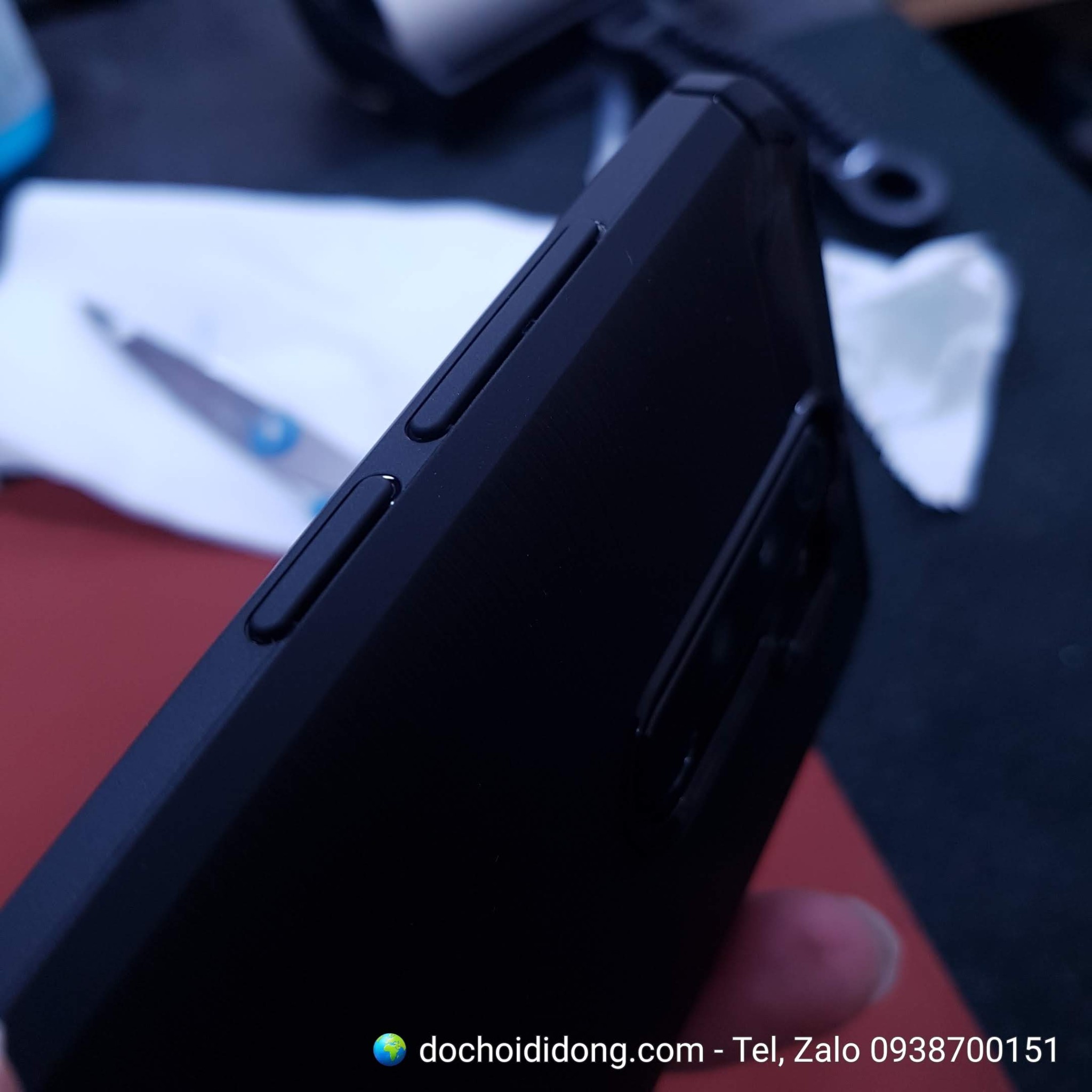 op-lung-xiaomi-redmi-note-8-note-8-pro-likgus-chong-soc-van-kim-loai