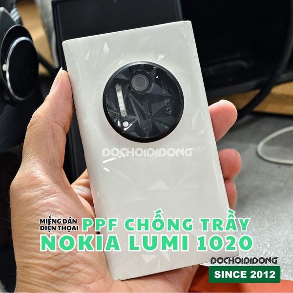 mieng-dan-ppf-nokia-lumi-1020-chong-tray-xuoc-trong-nham-cao-cap