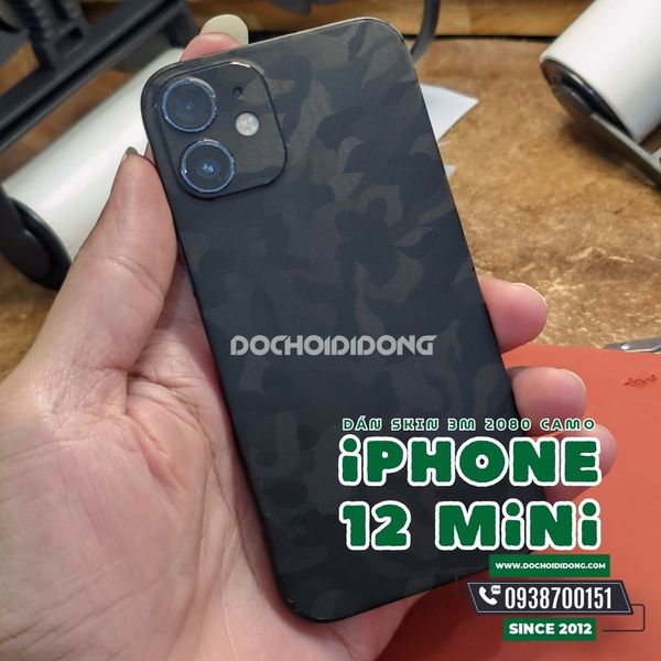mieng-dan-skin-3m-2080-camo-doi-mau-dien-thoai-iphone-12-mini-cao-cap