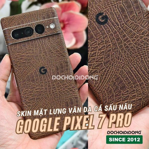 mieng-dan-skin-da-ca-sau-nau-van-noi-khong-vien-mat-lung-google-pixel-7-pro