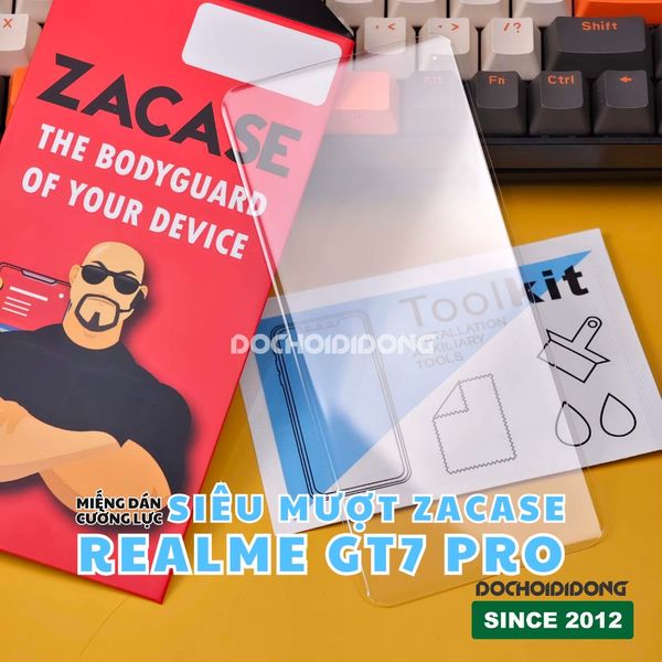 mieng-dan-cuong-luc-dan-bang-keo-uv-zacase-cho-realme-gt7-pro