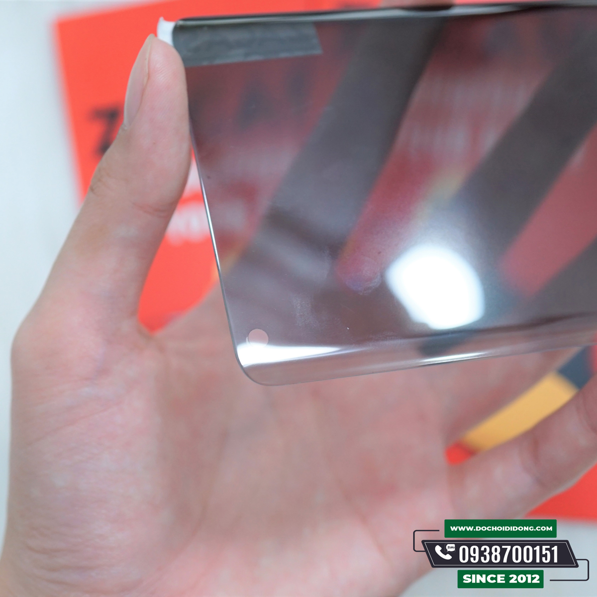Dán cường lực chống nhìn trộm Oneplus 8 và Oneplus 8 Pro Zacase cao cấp