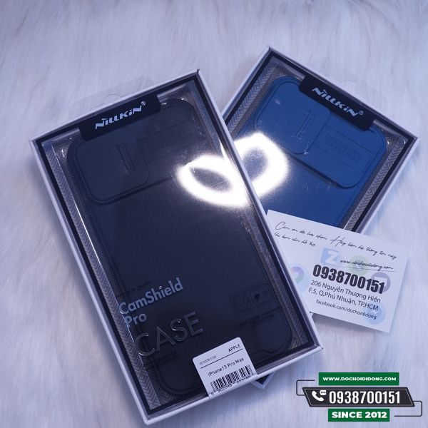 op-lung-truot-che-camera-iphone-13-pro-max-mini-nillkin-cam-shield