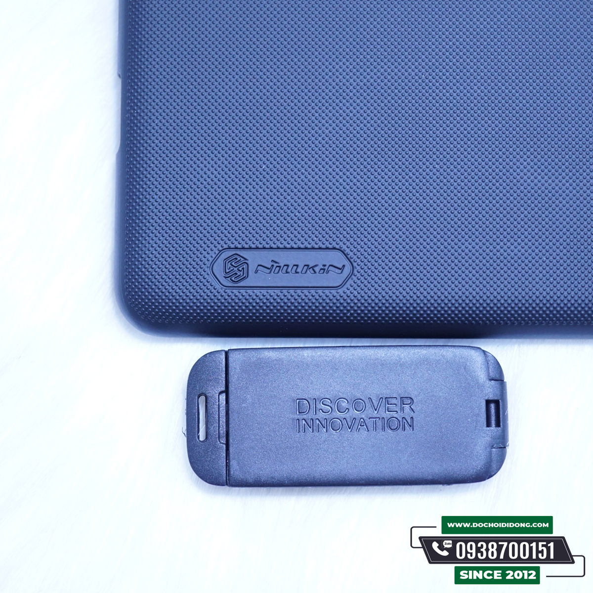 Ốp Lưng Samsung S20- S20 Plus- S20 Ultra Nillkin Vân Sần Tặng Kèm Giá Đỡ