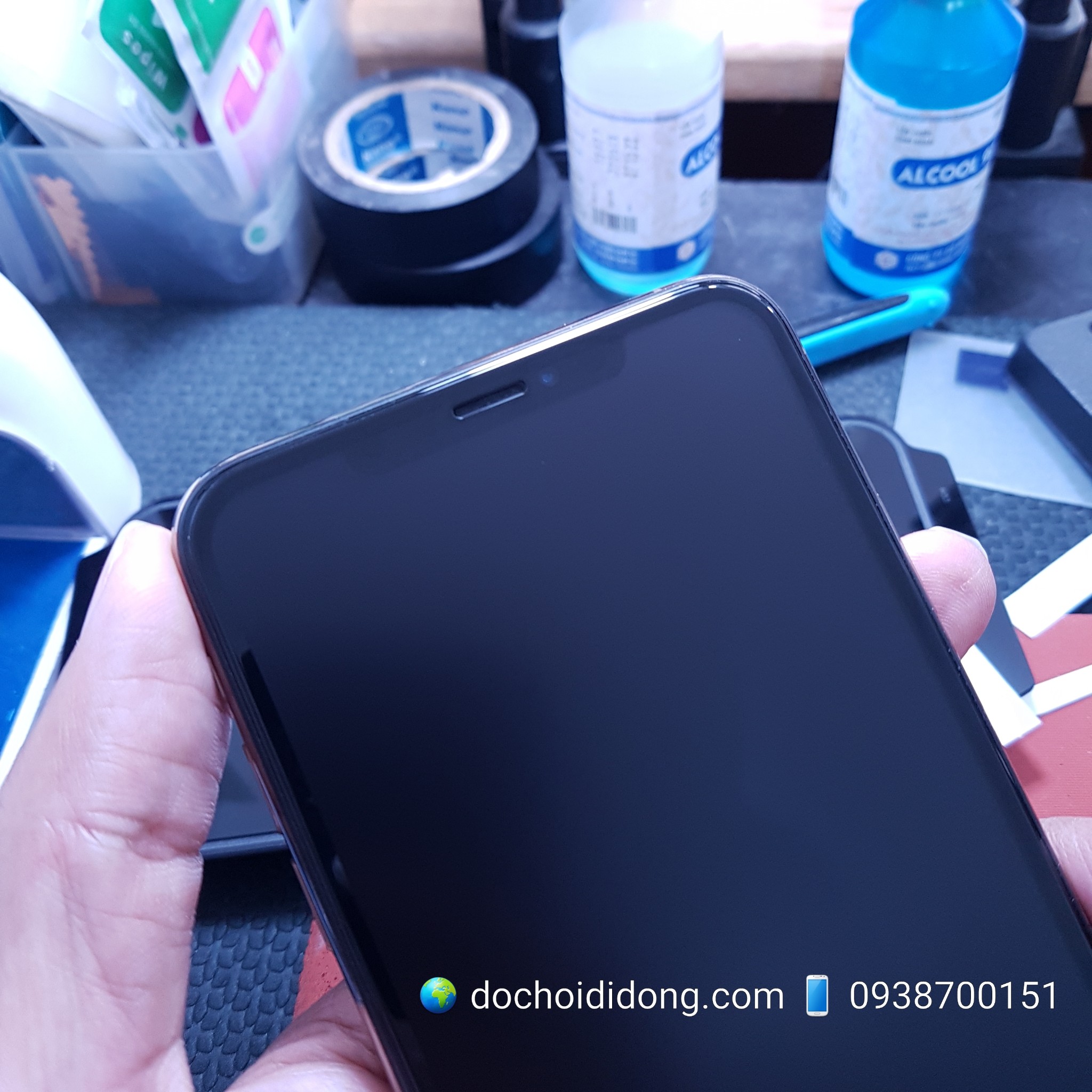 Miếng dán cường lực nhám chống vân tay iPhone XS Max Benks V Pro full màn hình
