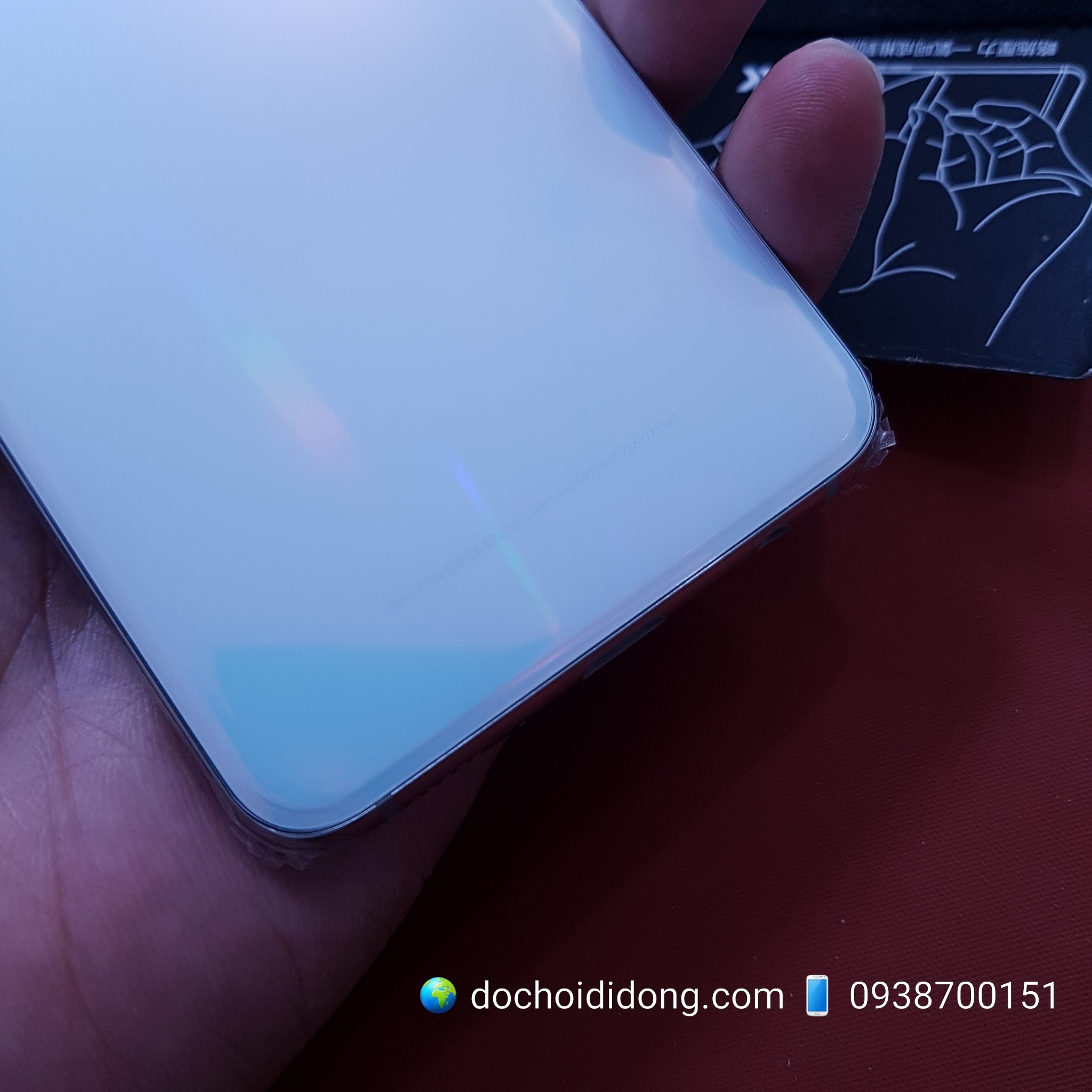 Miếng dán full lưng Samsung S10e Aurora đổi màu