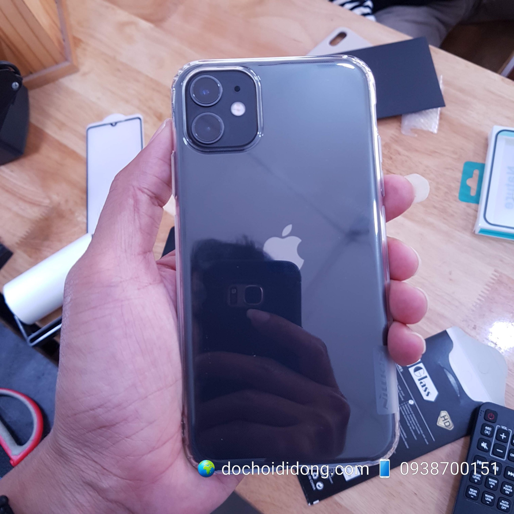 Ốp lưng iPhone 11 Nillkin dẻo trong siêu mỏng