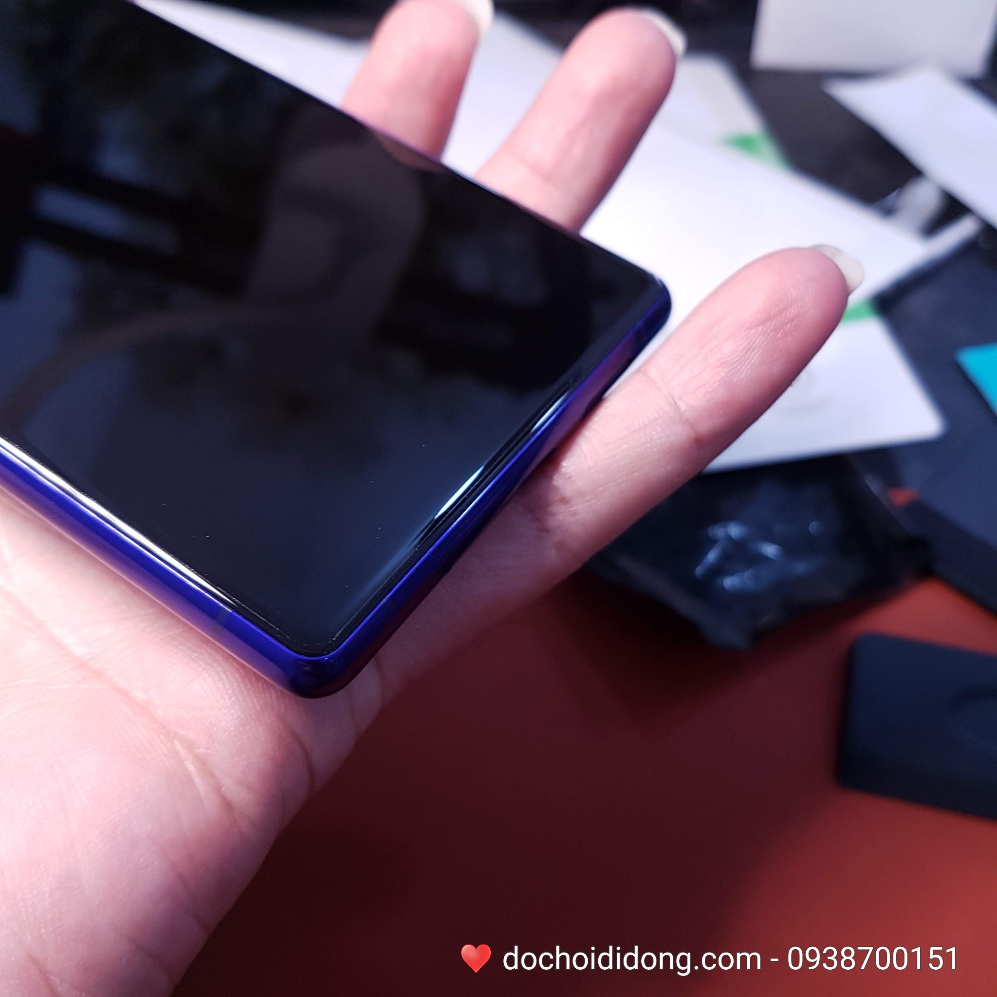 Miếng dán PPF Rock Sony Xperia 1 trong, nhám, đổi màu cao cấp