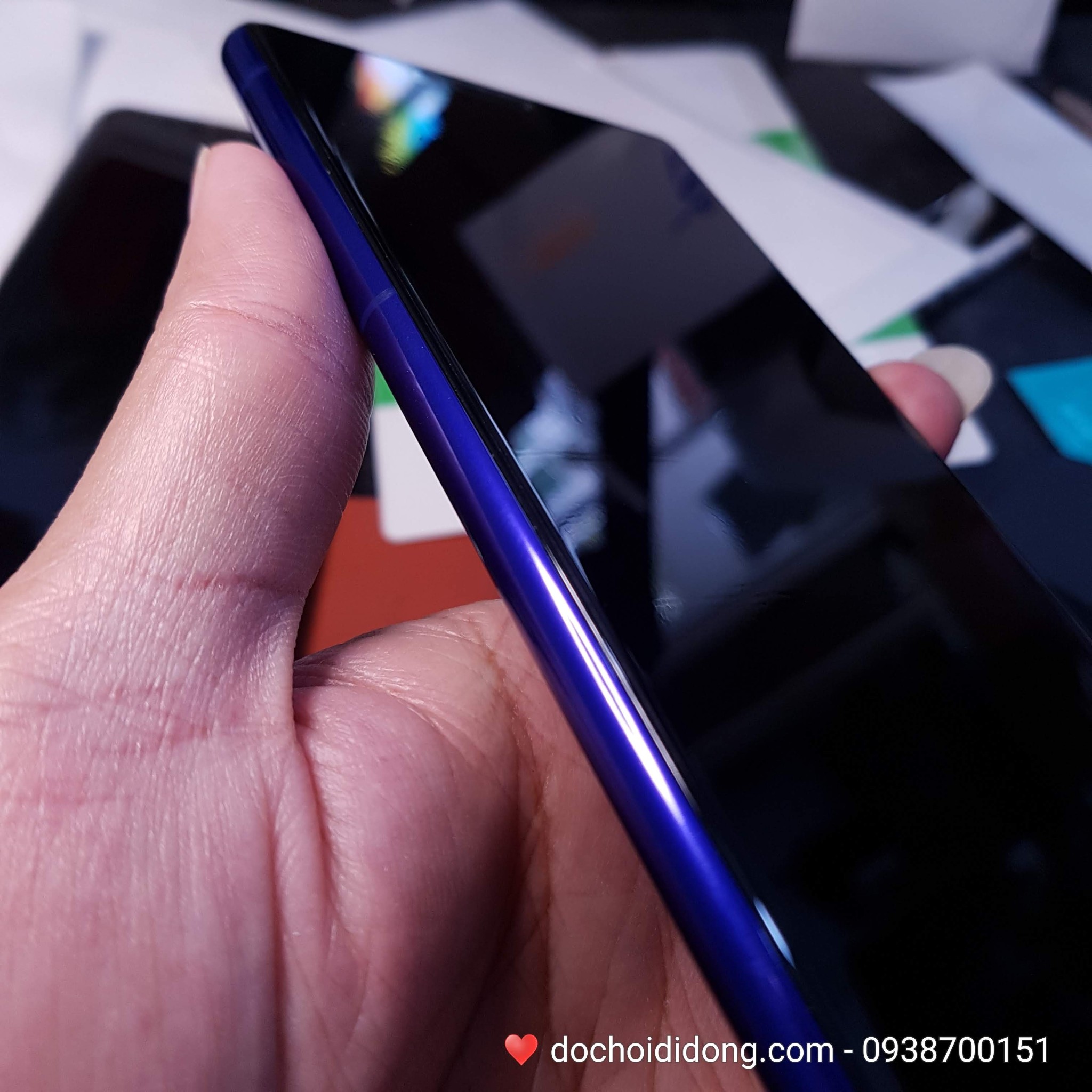 Miếng dán PPF Rock Sony Xperia 1 trong, nhám, đổi màu cao cấp