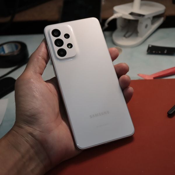 mieng-dan-ppf-hydorgen-samsung-a33-trong-nham-doi-mau-cao-cap