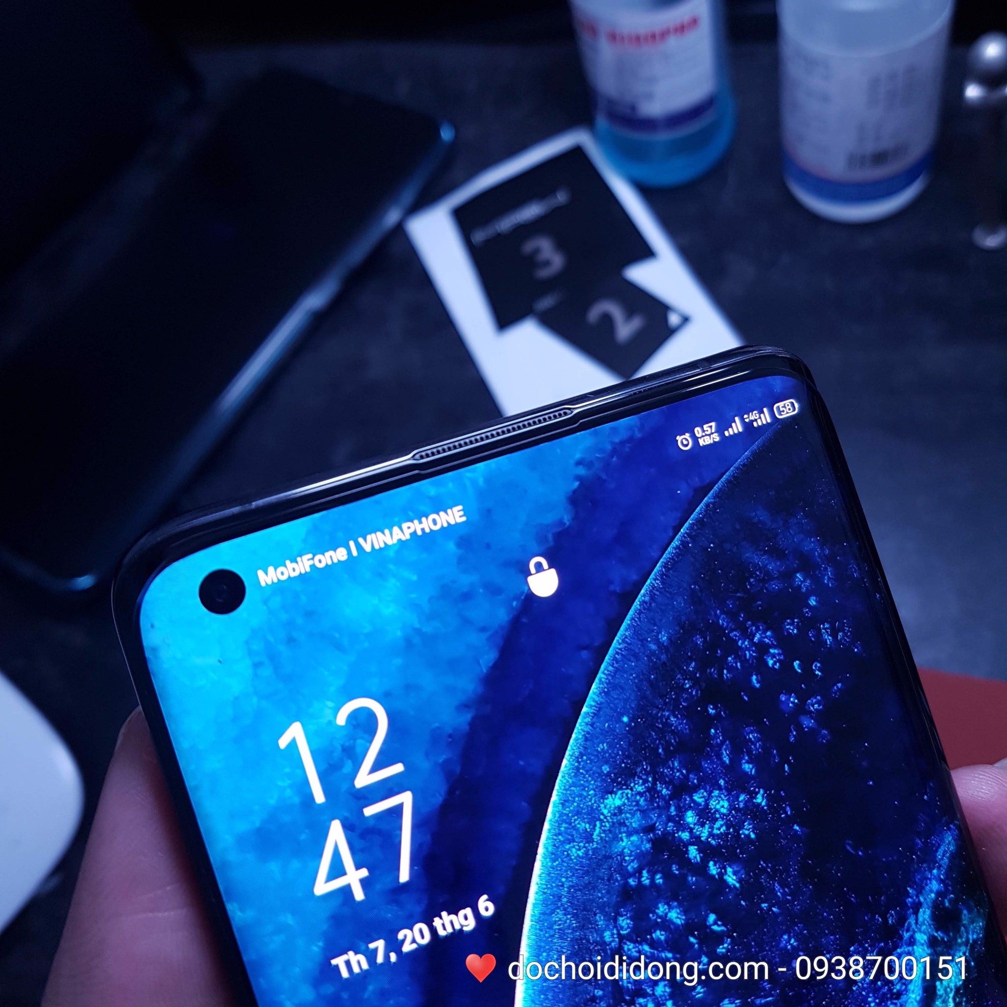 Miếng Dán Cường Lực Oppo Find X2 và X2 Pro Zacase Keo UV Cao Cấp