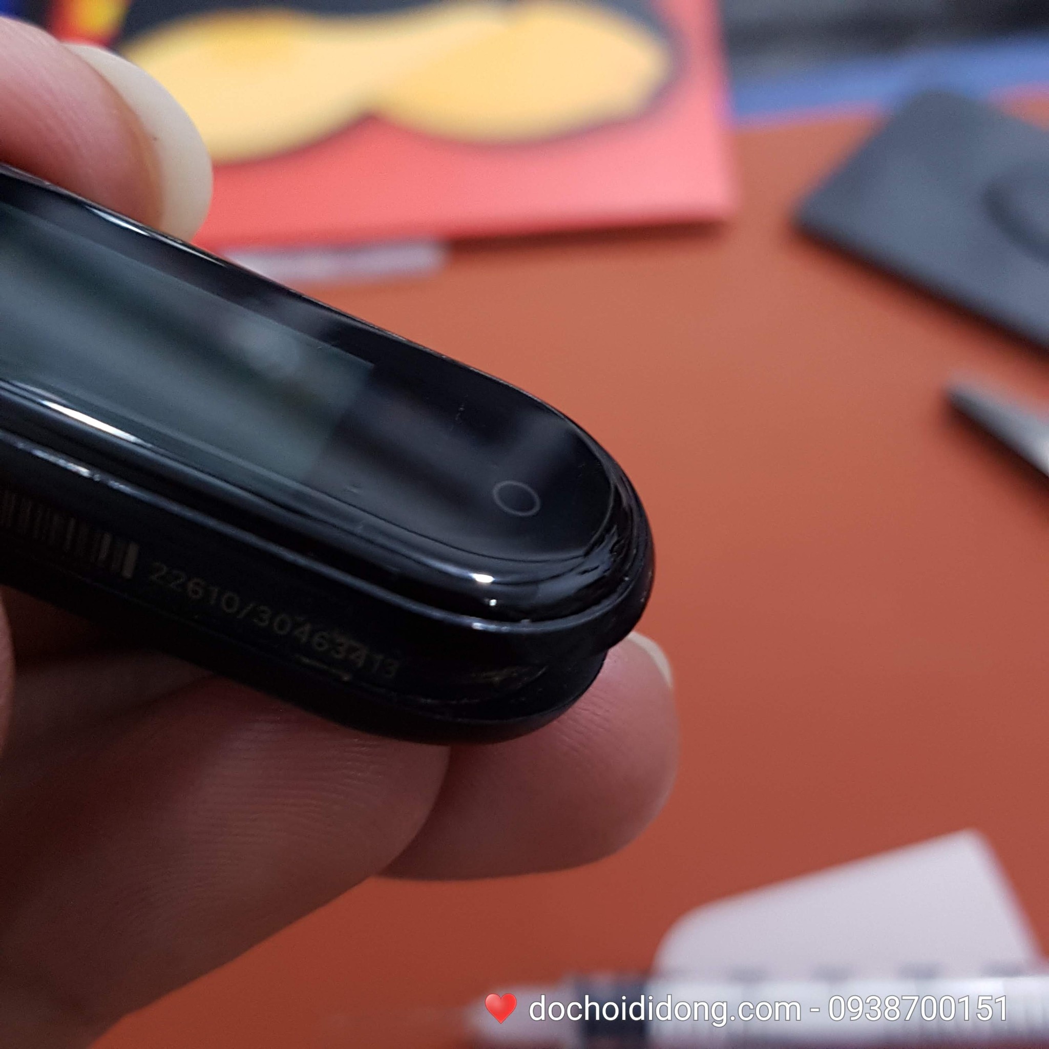 Miếng dán PPF Rock Miband 4 / 5 trong, nhám, đổi màu cao cấp