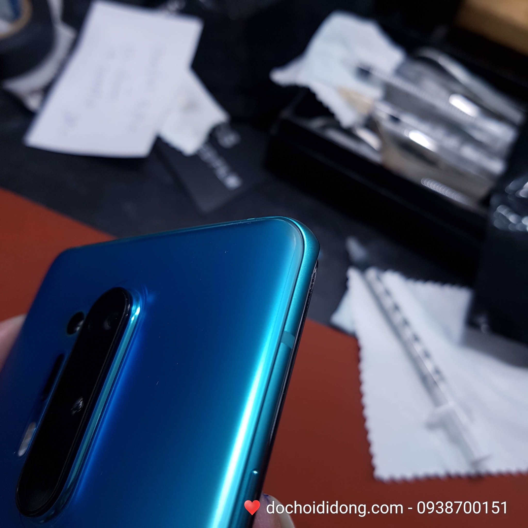 Miếng dán PPF Rock OnePlus 8 Pro trong, nhám, đổi màu cao cấp