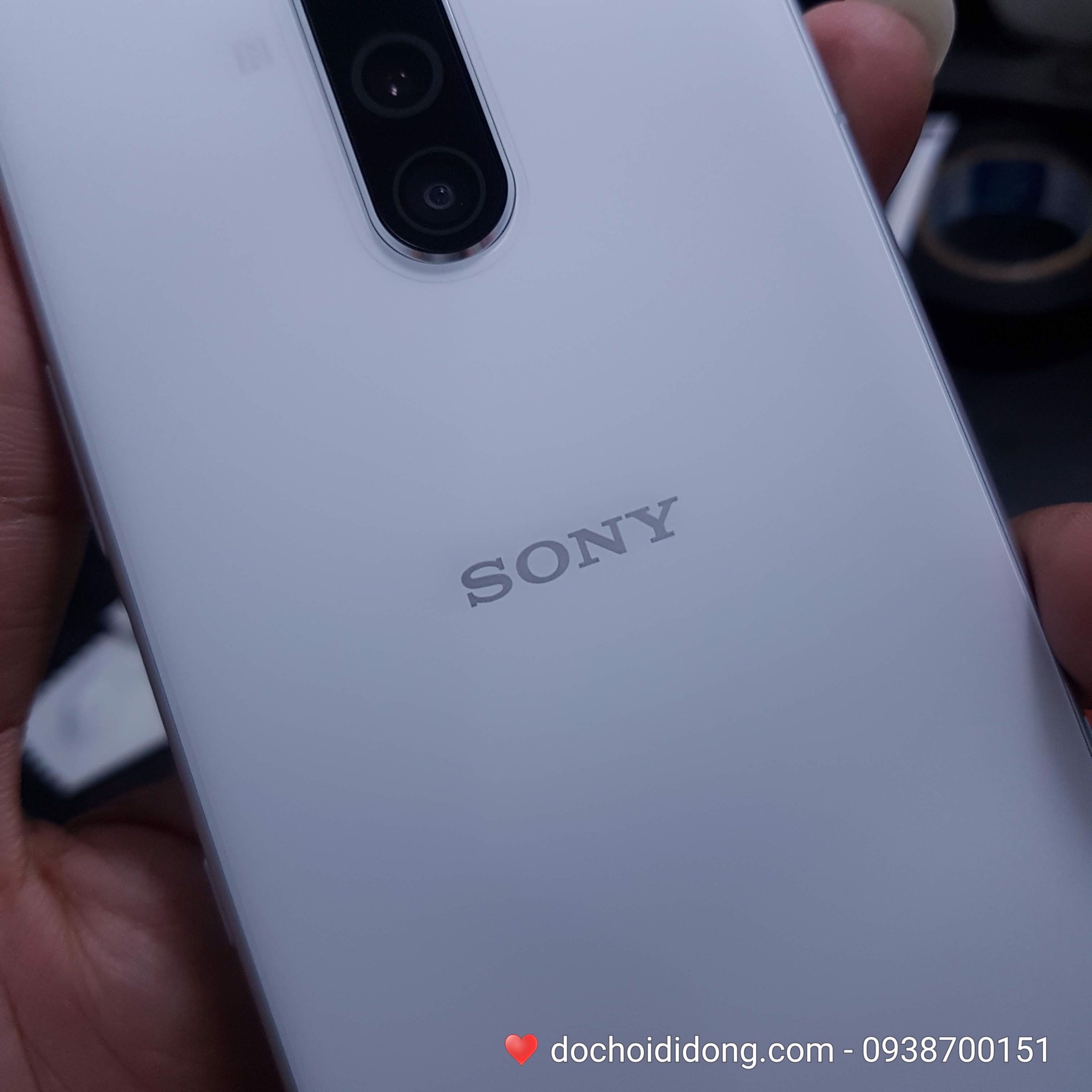 Miếng dán PPF Rock Sony Xperia 1 trong, nhám, đổi màu cao cấp