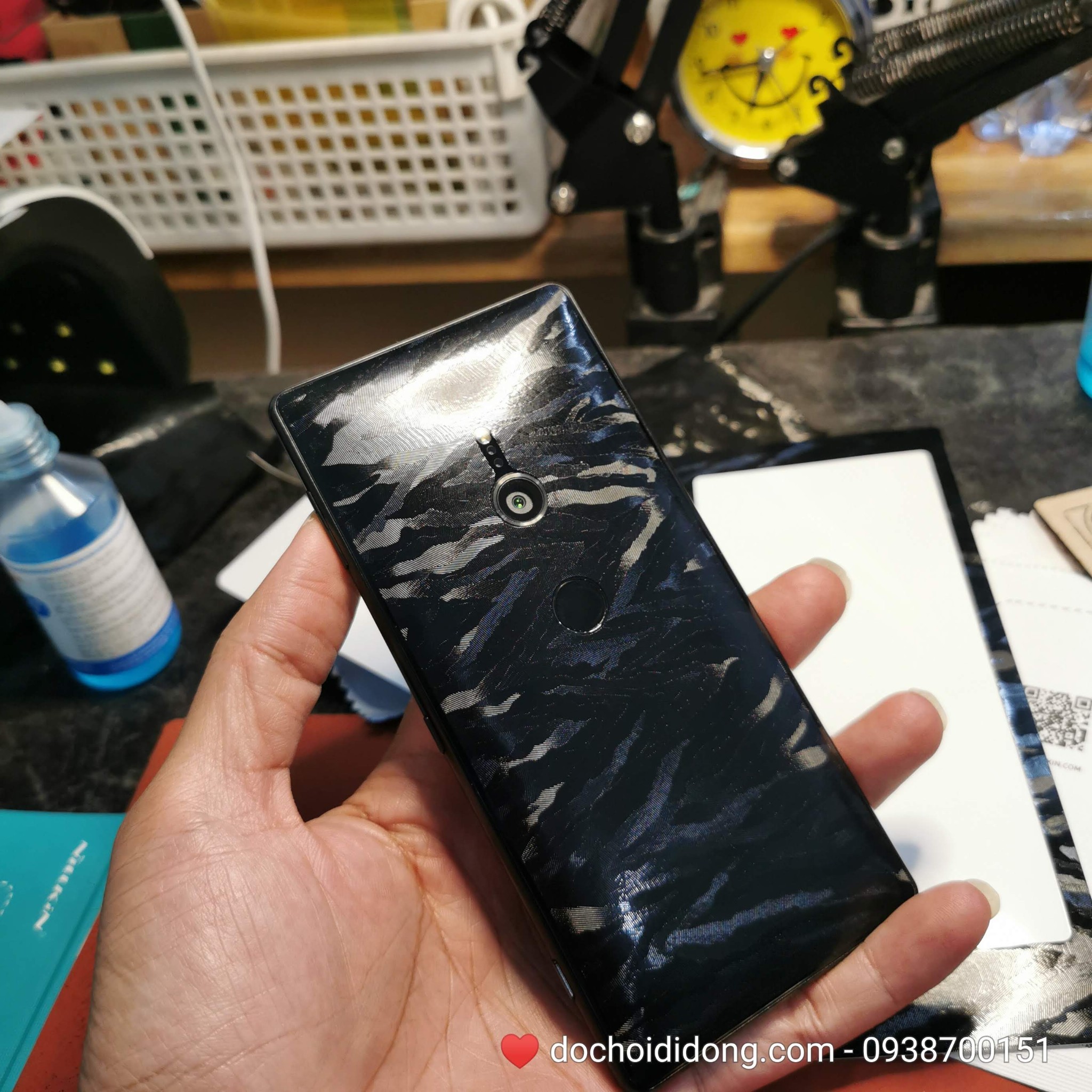 Miếng dán PPF Rock Sony XZ2 trong, nhám, đổi màu cao cấp