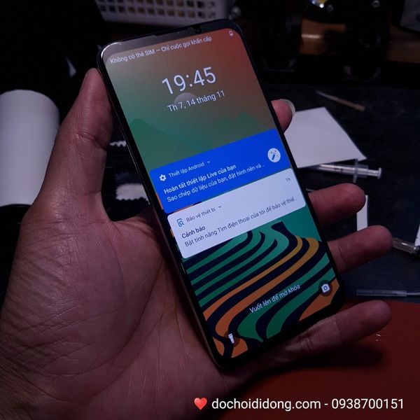 mieng-dan-ppf-rock-vsmart-live-trong-nham-doi-mau-cao-cap