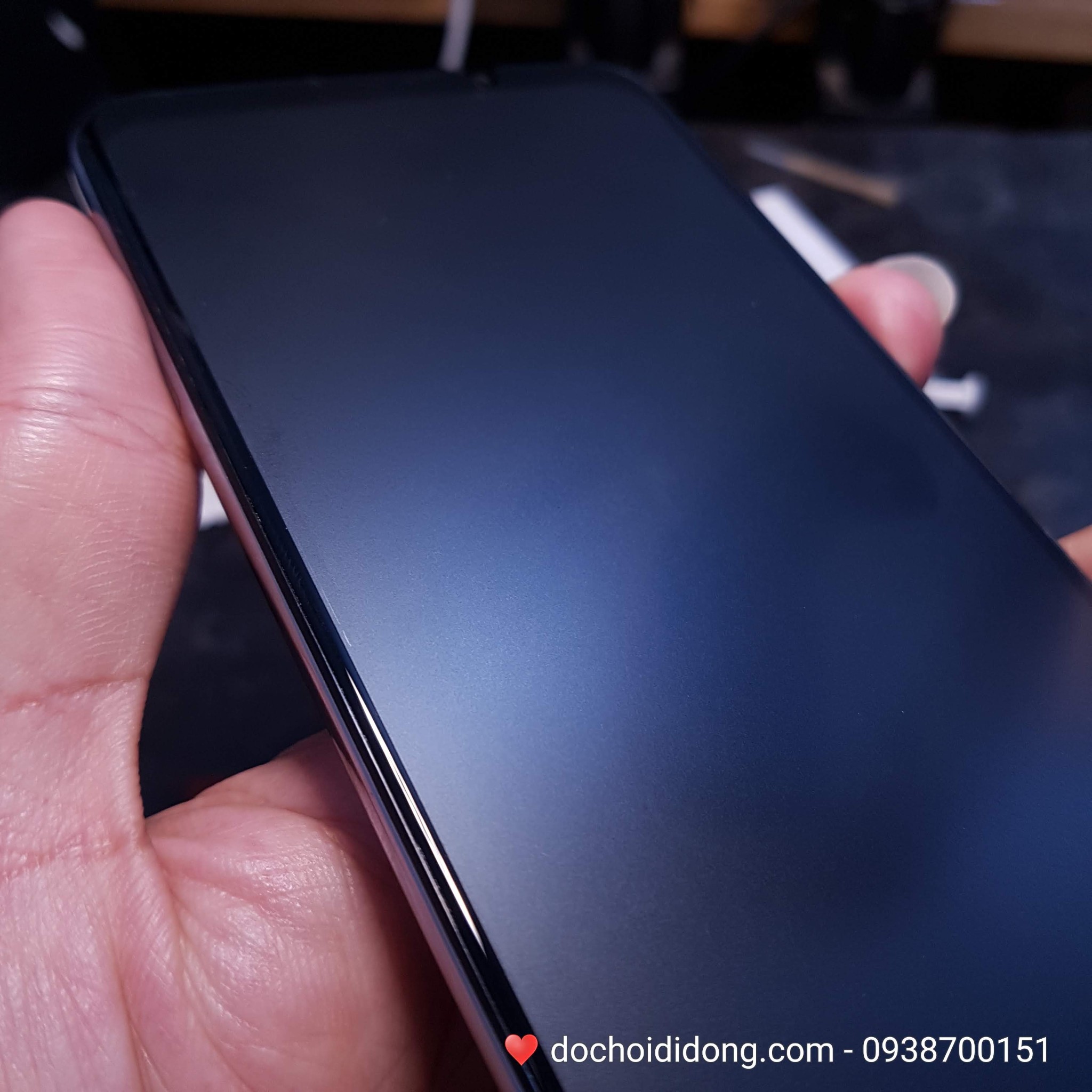 Miếng dán PPF Rock Vsmart Live trong, nhám, đổi màu cao cấp