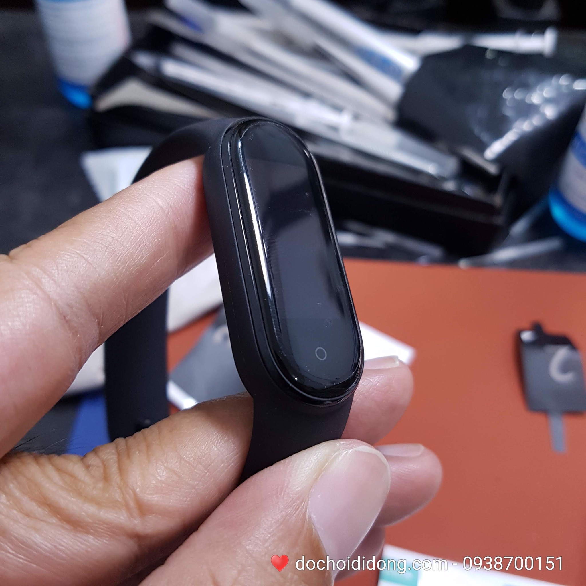 Miếng dán PPF Rock Miband 4 / 5 trong, nhám, đổi màu cao cấp