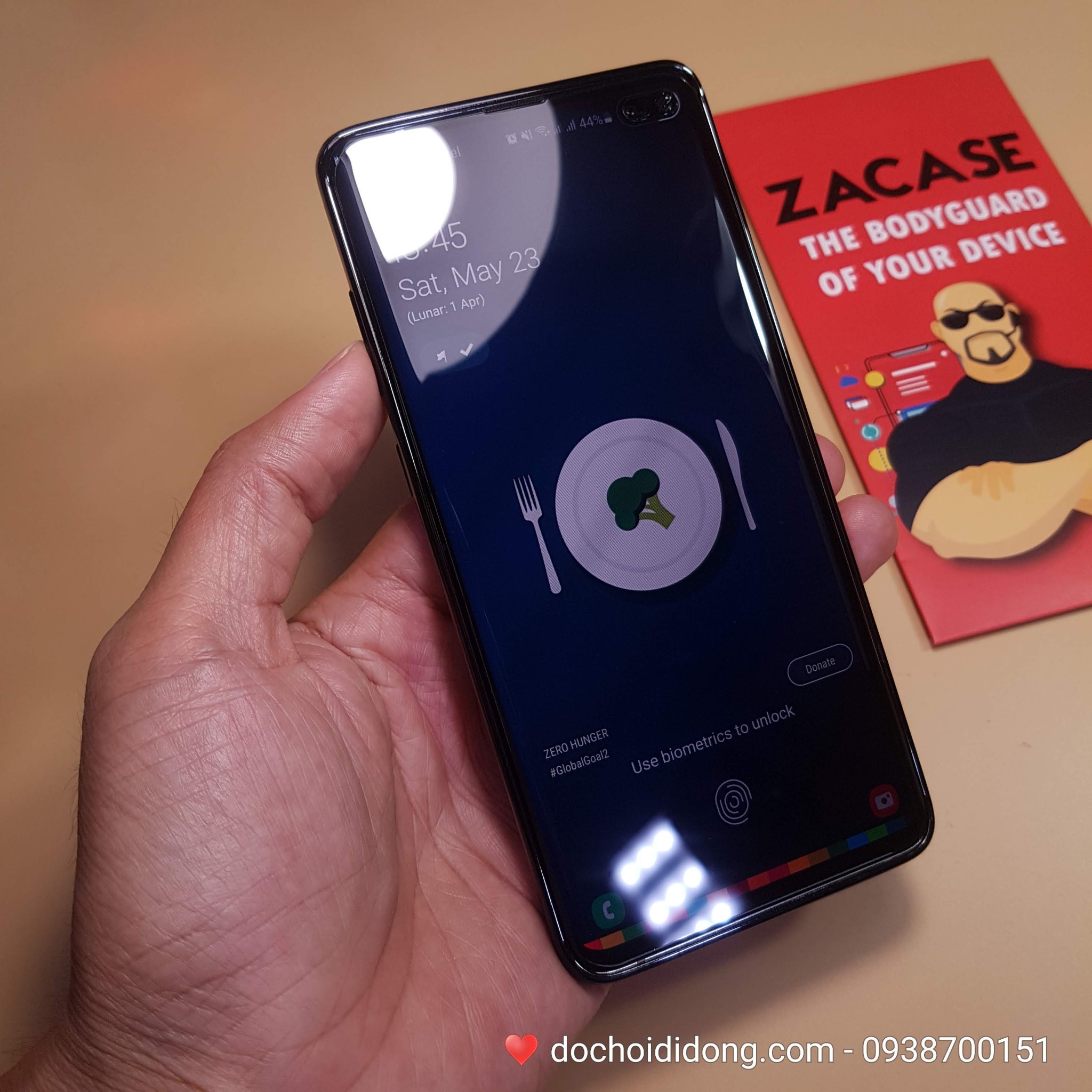 Dán cường lực chống nhìn trộm Samsung S10 Plus Zacase keo UV cao cấp