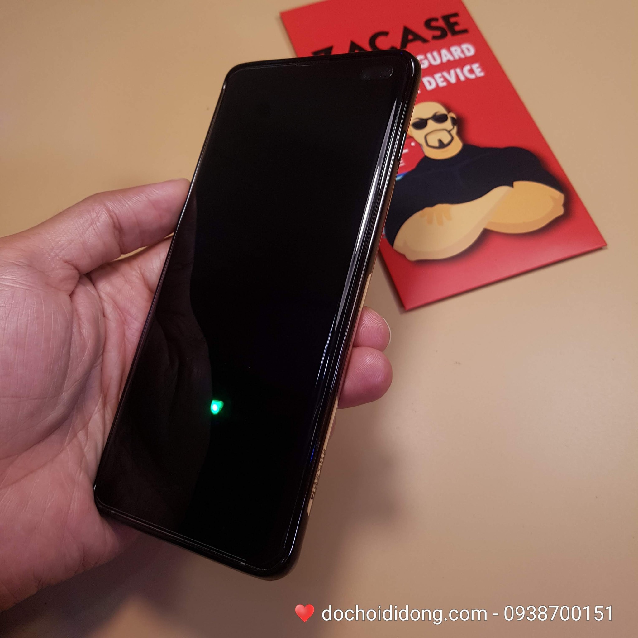 Dán cường lực chống nhìn trộm Samsung S10 Plus Zacase keo UV cao cấp