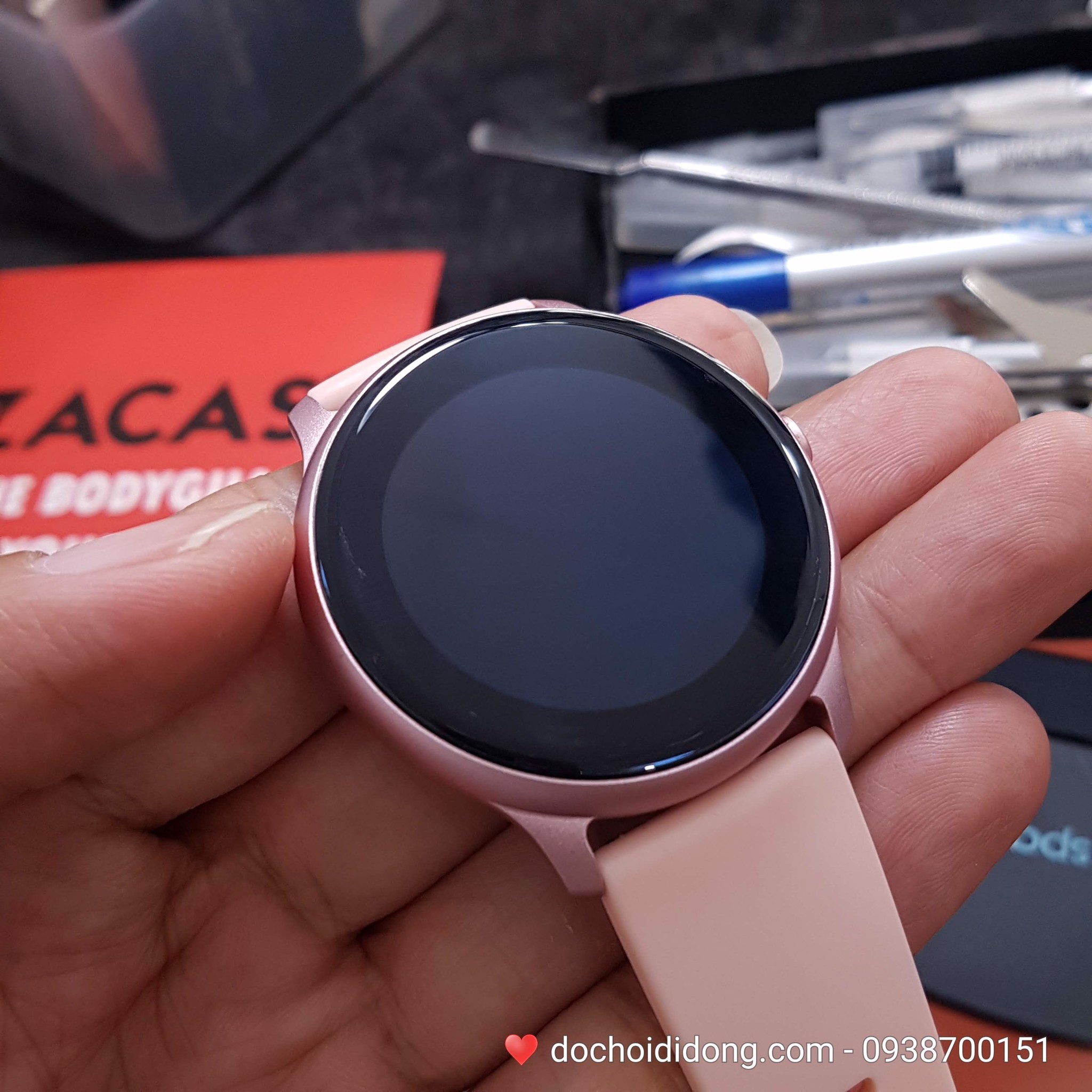 Miếng dán PPF Rock Đồng hồ thông minh Masstel Dream Action trong, nhám, đổi màu cao cấp