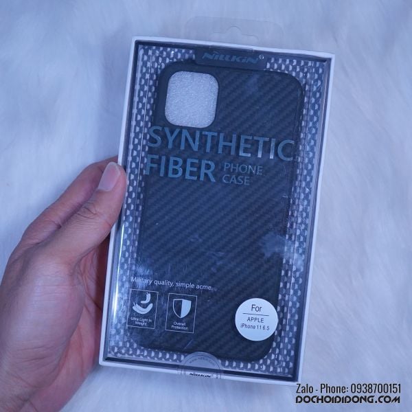 Ốp lưng iPhone 11 Pro Max Nillkin Carbon