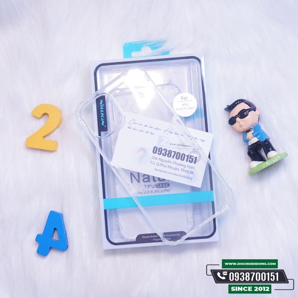 op-lung-iphone-12-pro-max-mini-nillkin-deo-trong-sieu-mong