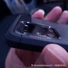 op-lung-samsung-s10-lite-likgus-deo-soc-kim-loai-chong-soc