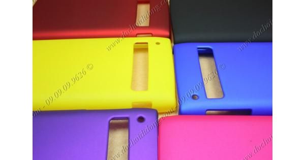 op-lung-tcl-s500-dang-cung