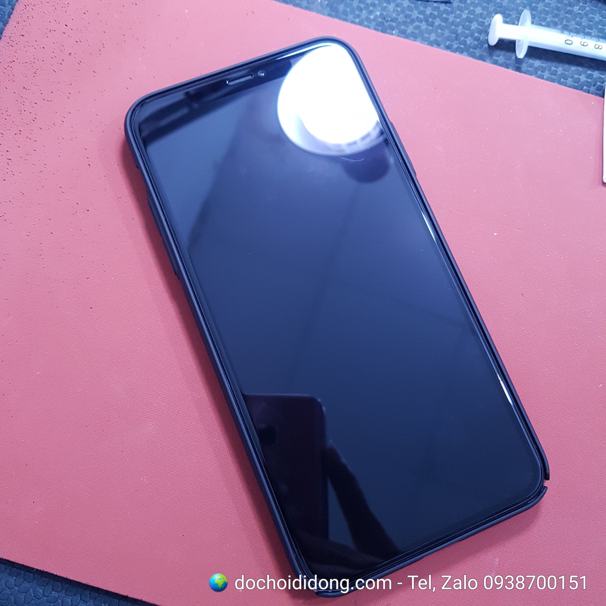 Ốp lưng trượt che camera iPhone 11 Pro Max Nillkin