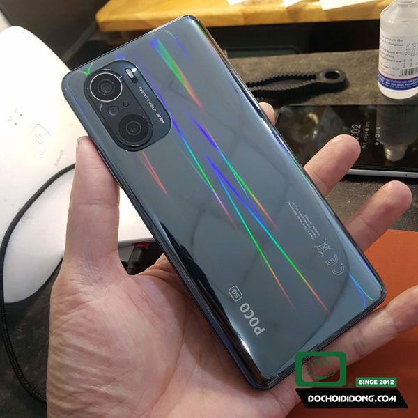 mieng-dan-ppf-hydorgen-xiaomi-poco-f3-trong-nham-doi-mau-cao-cap