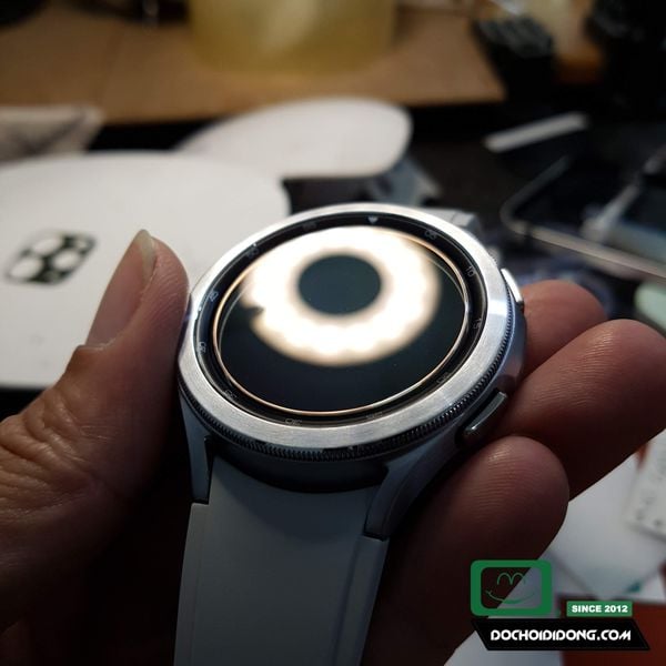 mieng-dan-bao-ve-man-hinh-dong-ho-samsung-watch-46mm-tang-cuong-luc-chong-vo-nguyen-lieu-nhua-nano-cao-cap