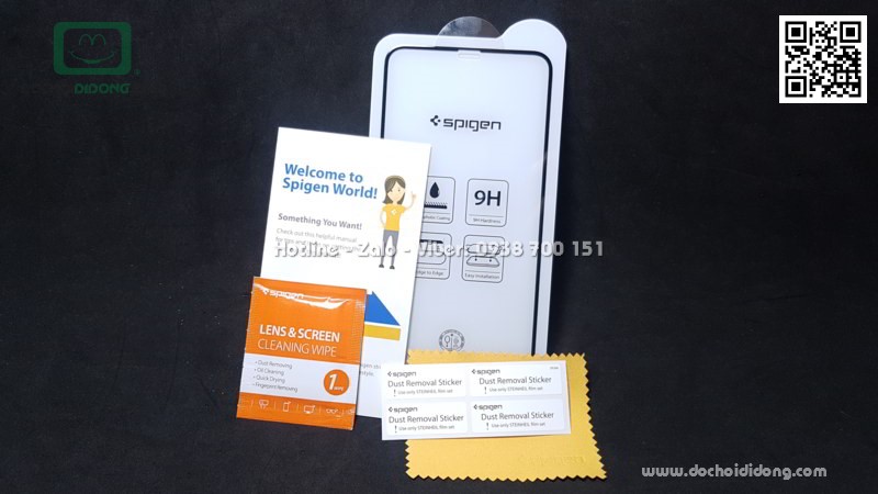 Miếng dán cường lực full màn hình iPhone XS Max Spigen 2.5D dùng cho ốp chống sốc