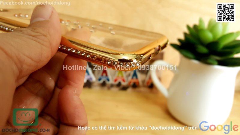 Ốp lưng iPhone 7 đính đá hình con công