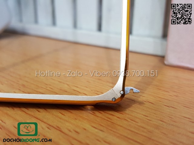 Ốp viền HTC Desire 620 nhôm phay chốt gài