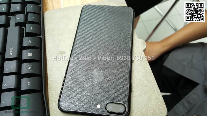 Miếng dán mặt sau iPhone 8 Plus Carbon