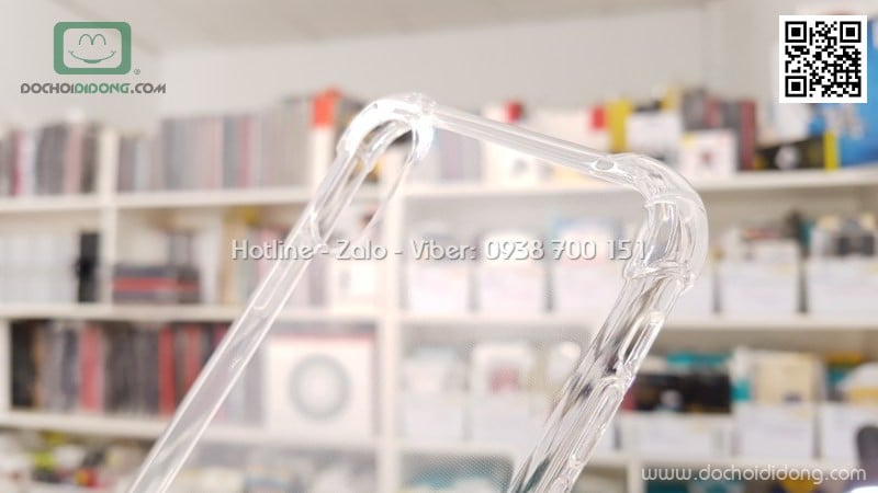 Ốp lưng iPhone X XS Zacase dẻo trong chống sốc