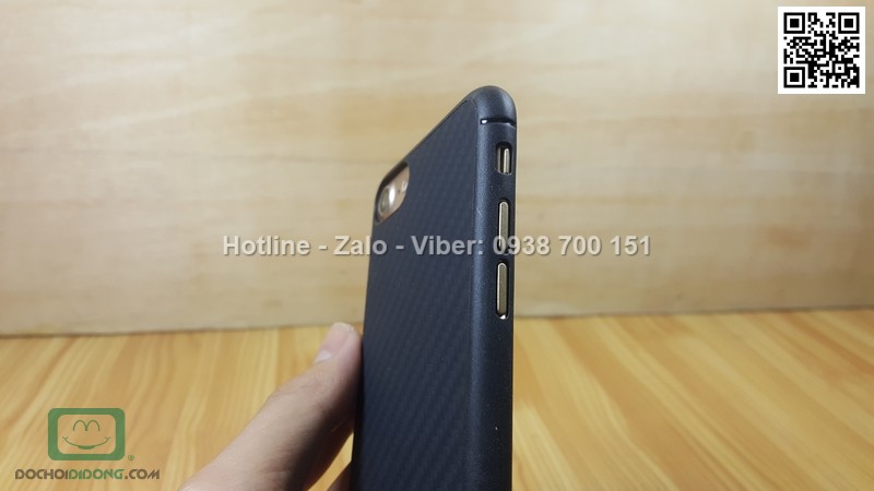 Ốp lưng iPhone 7 Nillkin carbon