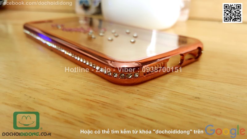 Ốp lưng iPhone 5 5s SE đính đá hình con công