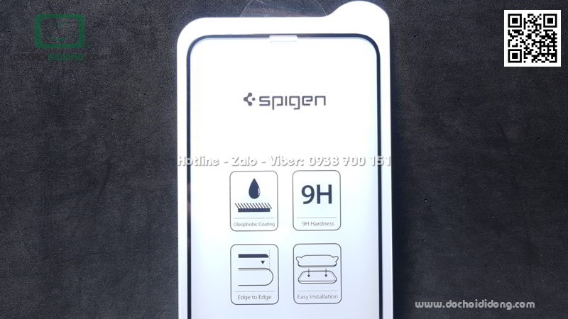 Miếng dán cường lực full màn hình iPhone X XS Spigen 2.5D dùng cho ốp chống sốc