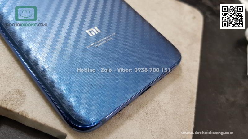 Miếng dán mặt lưng Xiaomi Mi 8 vân carbon