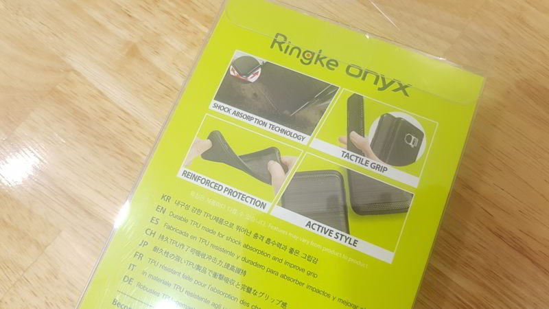 Ốp lưng LG V30 Ringke Onyx vân kim loại