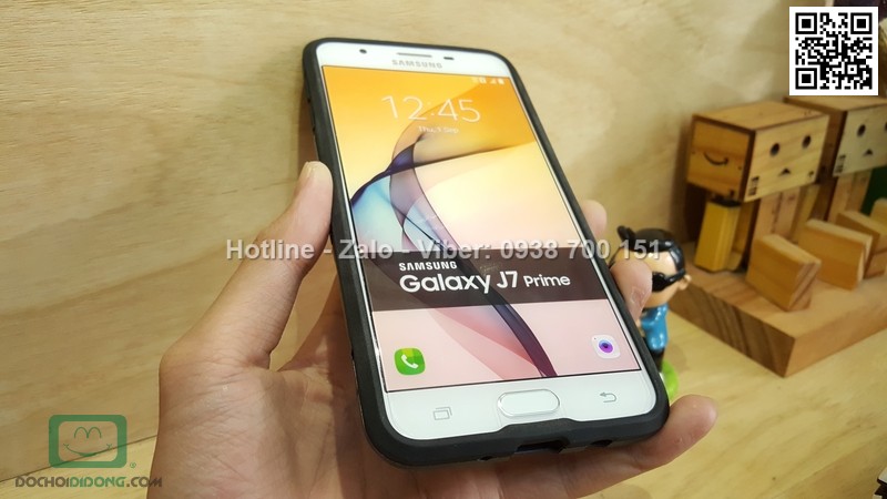 Ốp lưng Samsung Galaxy J7 Prime Iron Man chống sốc có chống lưng