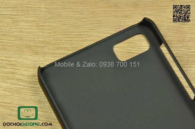 Ốp lưng Blackberry Z10 NK vân sần