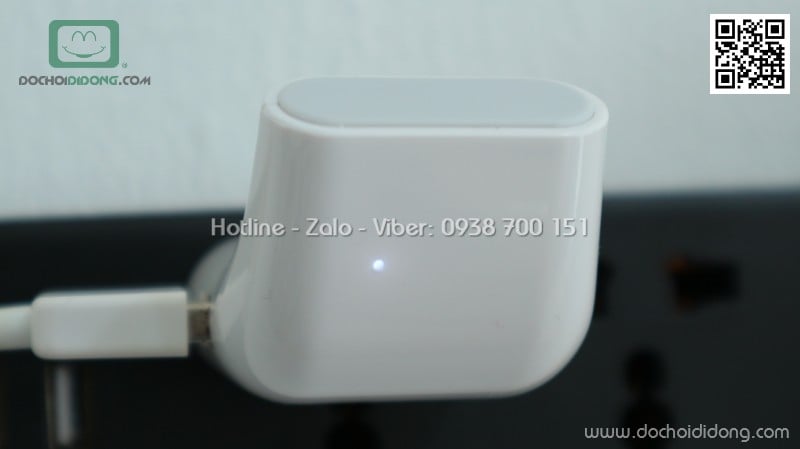 Dock sạc Baseus Curver Dual U 2 cổng 2.4A kiêm giá đỡ điện thoại