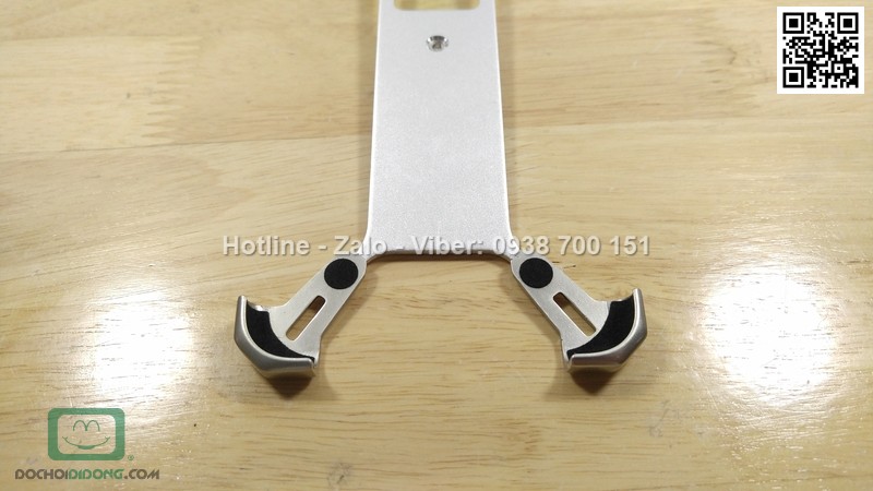 Ốp lưng iPhone 7 Plus Barde kim loại có nhẫn đeo