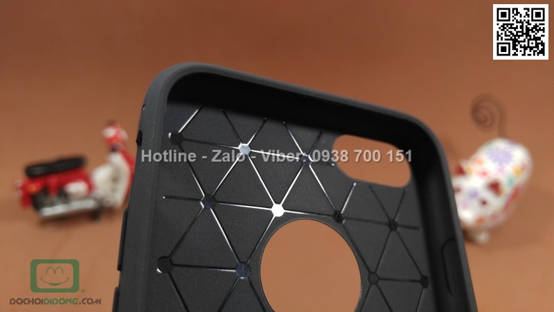 Ốp lưng iPhone 8 Likgus chống sốc vân kim loại