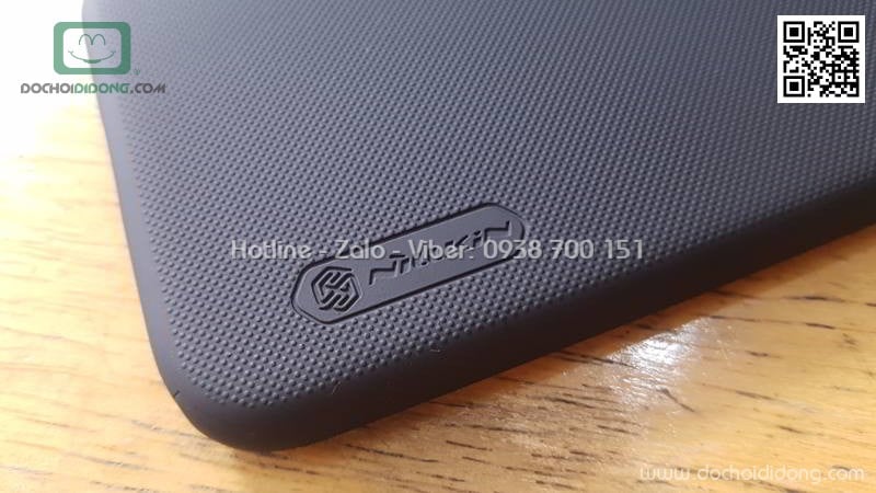 Ốp lưng iPhone XS Nillkin vân sần