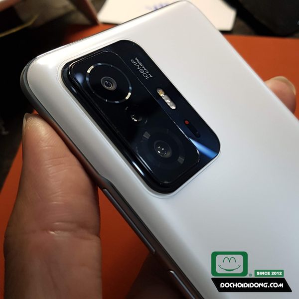 mieng-dan-bao-ve-camera-xiaomi-mi-11t-tang-cuong-luc-chong-vo-nguyen-lieu-nhua-nano-cao-cap